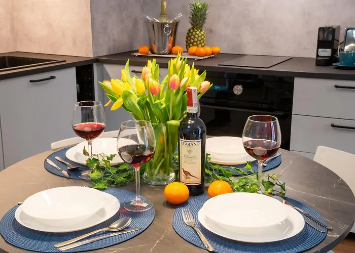 Apartament Maya's Flats & 51 - Aura 40